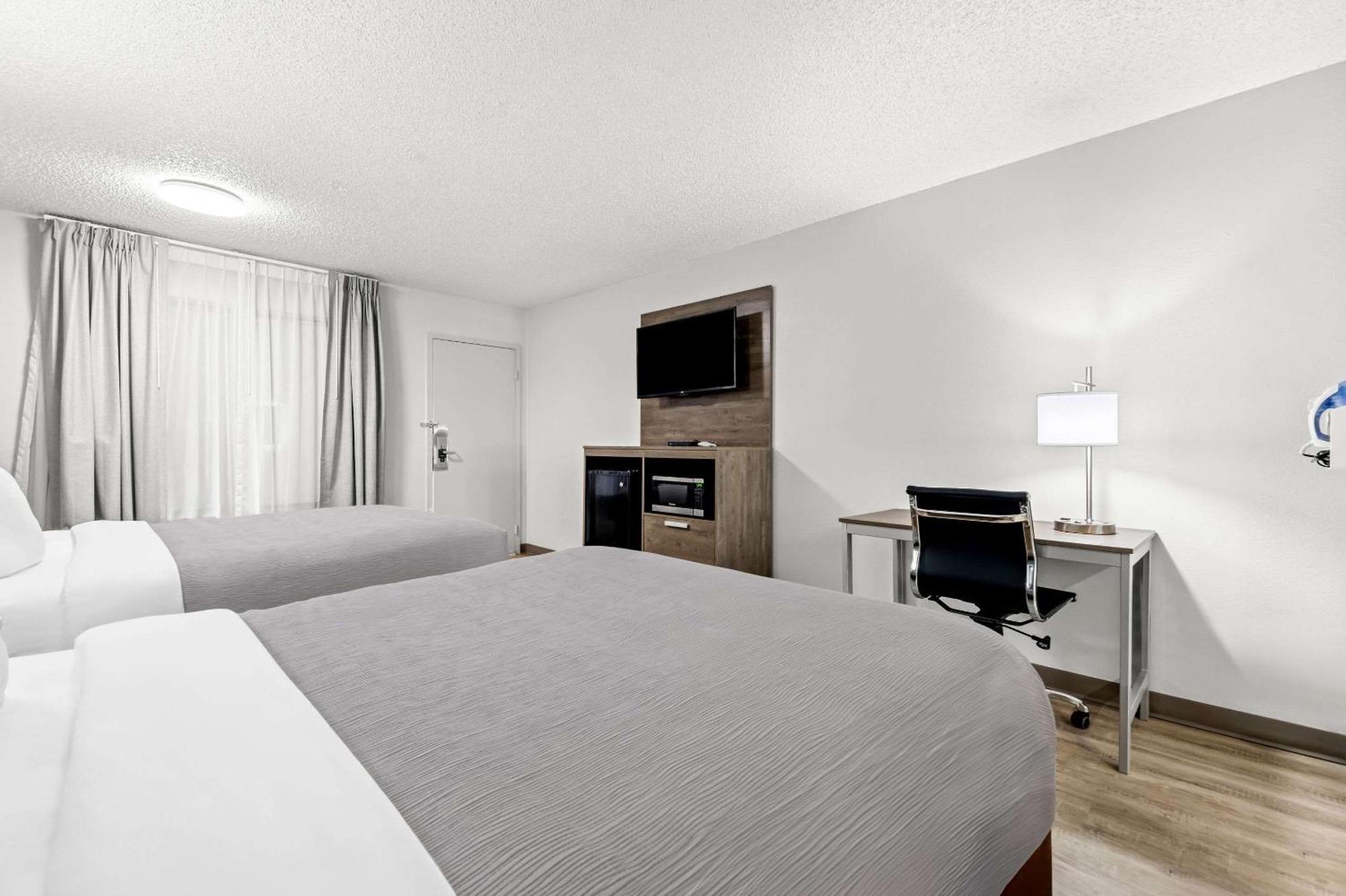 Quality Inn Plainview Exteriör bild