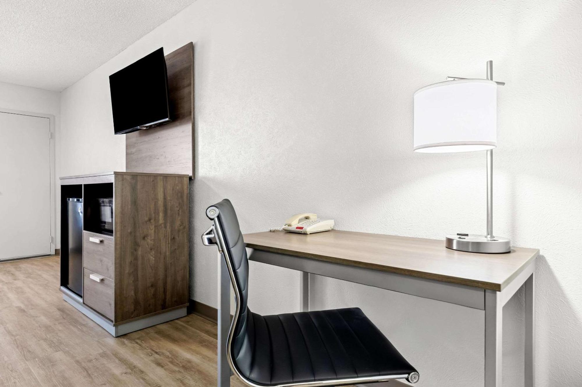 Quality Inn Plainview Exteriör bild