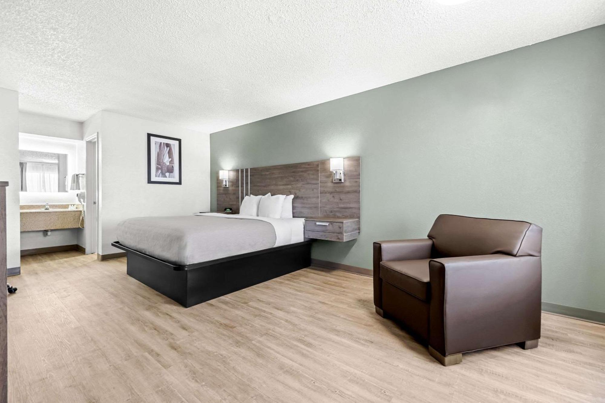 Quality Inn Plainview Exteriör bild