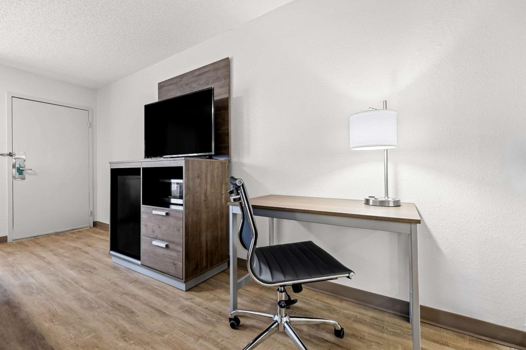 Quality Inn Plainview Exteriör bild